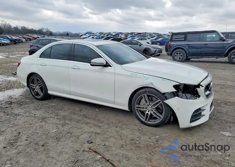 2017 Mercedes-Benz E 300 from USA, damaged, VIN WDDZF4JB6HA175362